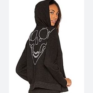 Monrow Oversized Skull Zip Up Hoodie in Black- perfect for Halloween!!!!